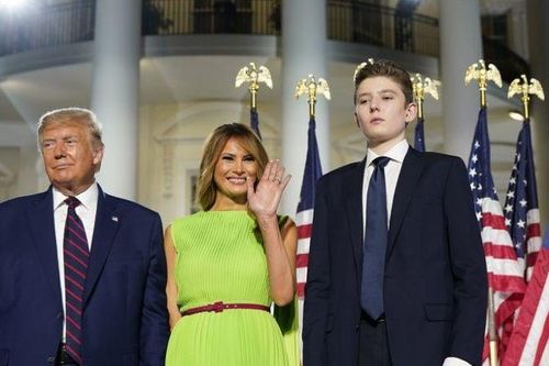 Vì sao Tổng thống Donald Trump ca ngợi cậu út là 'thiên tài máy tính'?