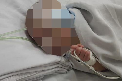 Bé sơ sinh bị mẹ bỏ rơi tại bệnh viện