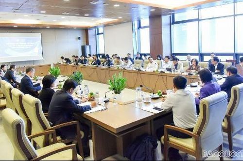 Hài hòa giữa bảo vệ lợi ích then chốt của đất nước và thúc đẩy lợi ích chung của cộng đồng quốc tế