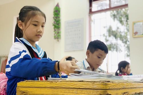 Nhiều trường học Hà Tĩnh chồng chất khó khăn sau lũ