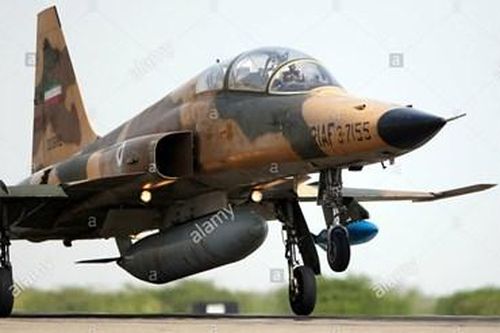 Iran 'cải lão hoàn đồng' cho phản lực F-4 mua của Mỹ