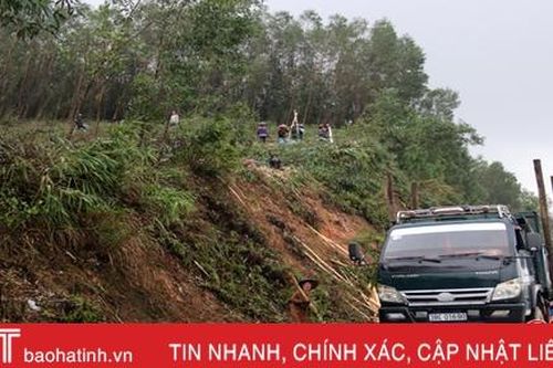 Sợ thời tiết, người dân TX Kỳ Anh tính chuyện bán keo non