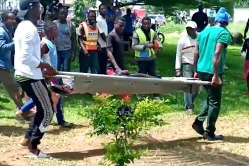 Hàng loạt vụ tấn công trường học ở Cameroon, nhiều giáo viên bị bắt cóc