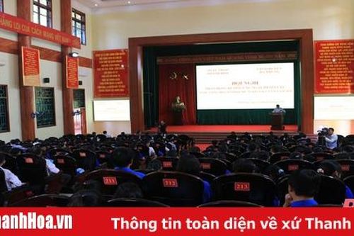 Nhiều hoạt động hưởng ứng Ngày Pháp luật Việt Nam