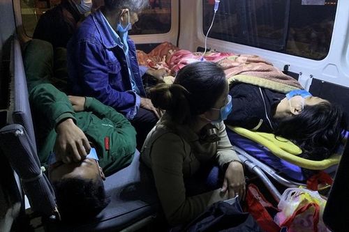 Đưa hai bệnh nhân nguy kịch từ đảo Cù Lao Chàm vào đất liền an toàn