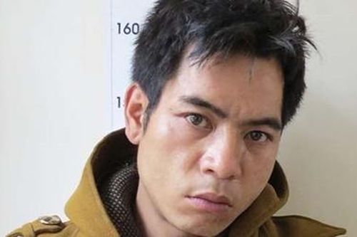 Mâu thuẫn, chồng cũ mang súng kíp bắn vợ