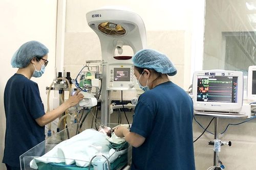 Coi con người là mục tiêu của sự phát triển