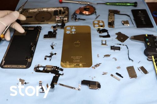 Quá trình mạ vàng iPhone 12 Pro đầu tiên tại Việt Nam