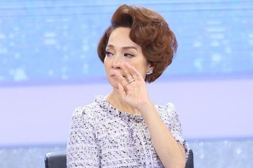 NSND Lê Khanh xin lỗi khán giả vì tham gia game show