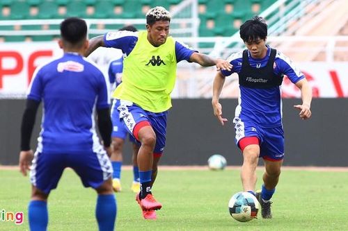 Công Phượng sẵn sàng trở lại V.League trước ngày cưới