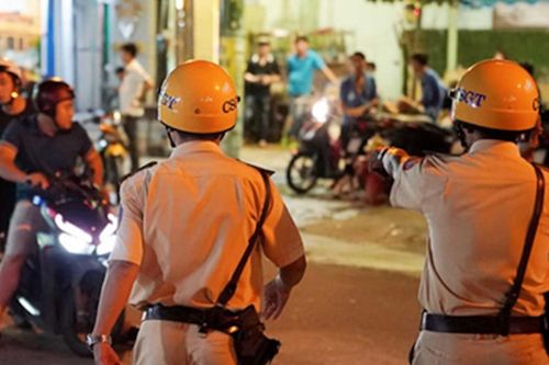 Đề nghị kỷ luật 9 cảnh sát giao thông ở Tiền Giang