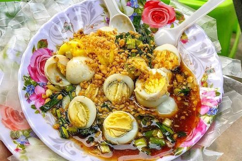Địa chỉ thưởng thức bánh tráng chấm tại TP.HCM