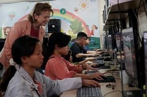 Hỗ trợ người khuyết tật phát triển kỹ năng cho việc làm công nghệ số