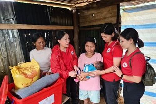 Ứng xử đúng mực để công tác từ thiện, cứu trợ đạt hiệu quả thiết thực, nhân văn
