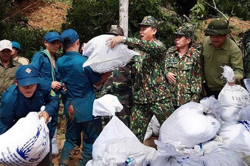 Xoa dịu nỗi đau Phước Lộc