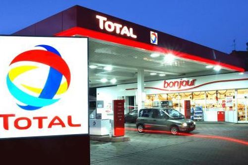 Total muốn bán cổ phần trong một số mỏ dầu ở Angola