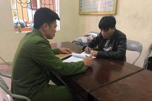 Mua iPhone trên mạng, ngã ngửa khi nhận được…cục gạch