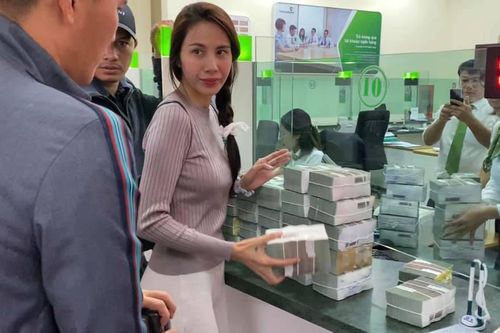 Bị lập group nói xấu, Thủy Tiên viết 'tâm thư' gửi Anti Fan
