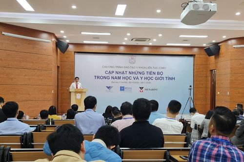 Các chuyên gia nam học hàng đầu giải đáp nhiều bệnh 'khó nói' của đàn ông
