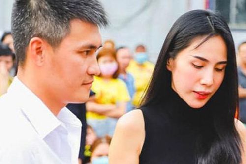 Công Vinh 'đáp trả' anti-fan: 'Ai muốn đếm tiền hãy bỏ gia đình 15 ngày theo Vinh'