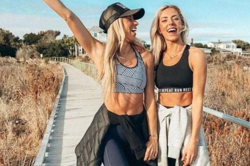 5 bài tập tốn sức nhưng không giúp bạn giảm cân