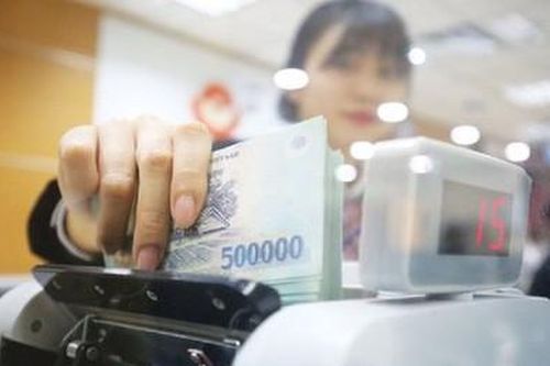 'Nợ xấu nhiều khả năng vượt ngưỡng 3% vào năm 2021'