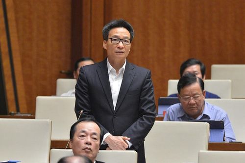 Vụ cách chức hiệu trưởng Đại học Tôn Đức Thắng làm 'nóng' nghị trường