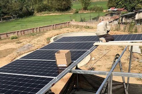 Cẩn trọng đầu tư điện mặt trời áp mái