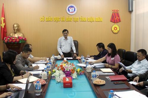 Đoàn Giám sát HĐND tỉnh làm việc với Sở Giáo dục và Đào tạo, Sở Lao động, Thương binh và Xã hội