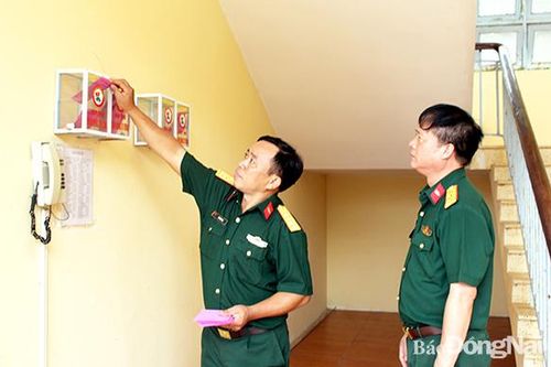 Chiến sĩ thi đua tiêu biểu toàn quân