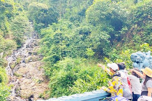 Nhiều dự án về du lịch thác đang mời gọi nhà đầu tư
