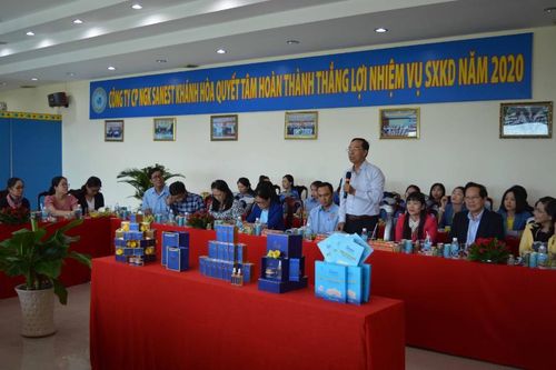 Tổ chức hội thảo 'Định hướng phát triển các dòng sản phẩm mỹ phẩm sử dụng dịch chiết Yến sào Khánh Hòa'