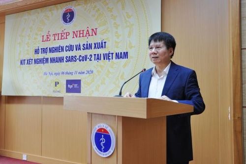 Bộ Y tế tiếp nhận 2 tỉ đồng hỗ trợ nghiên cứu và sản xuất bộ Kit xét nghiệm nhanh SARS-CoV-2