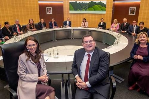 New Zealand: Nội các mới nhậm chức