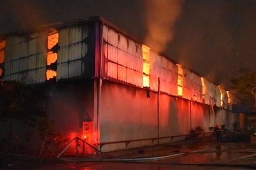 Thái Bình: Cháy kho chứa 600 tấn bông, thiệt hại khoảng 20 tỷ đồng