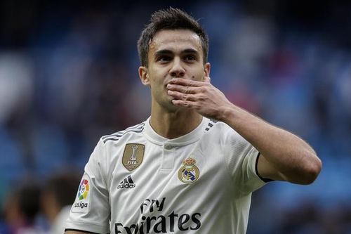 Reguilon bị bán vì mâu thuẫn với con trai HLV Zidane