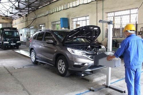 Phát hiện 12,3% xe không đạt tiêu chuẩn kỹ thuật bảo vệ môi trường