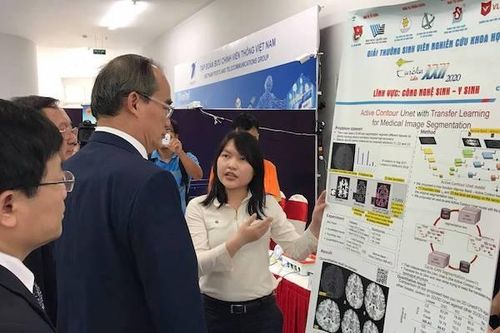 TP Hồ Chí Minh: Chuyển đổi số mạnh mẽ nhưng vẫn chậm hơn so với thế giới