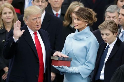 Gu thời trang ấn tượng của Đệ nhất phu nhân Mỹ Melania Trump