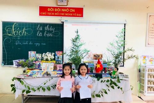 Đưa công nghệ số vào 'Ngày hội đọc sách' học sinh tiểu học