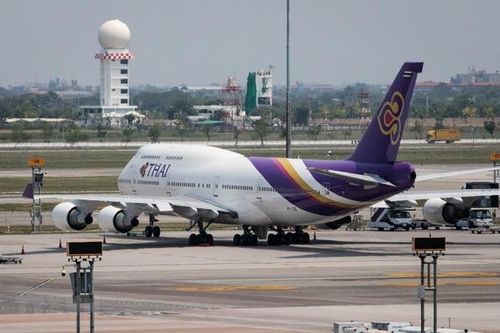 Việt Nam và Thái Lan sẽ xem xét phương án mở lại đường bay thương mại