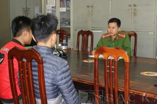 Nhóm học sinh dàn cảnh cướp tài sản nhân viên giao hàng