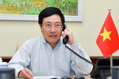 Tin Bộ Ngoại giao: Điện mừng