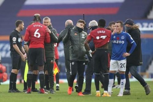 Solskjaer tức giận: 'MU được sắp đặt cho thua'