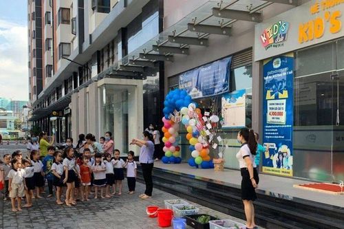 Đình chỉ trường mầm non không phép 'bưng bít' thông tin nhiều trẻ ngộ độc