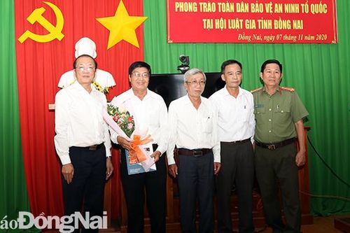 Hội Luật gia tỉnh phối hợp với Công an tỉnh tổ chức phát động phong trào Toàn dân bảo vệ an ninh Tổ quốc
