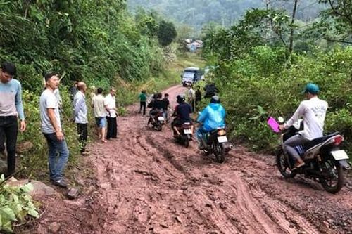 Hiểm nguy trên đường cứu trợ