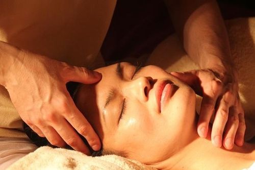 Mẹo giúp làm dịu cơn đau nửa đầu hiệu quả