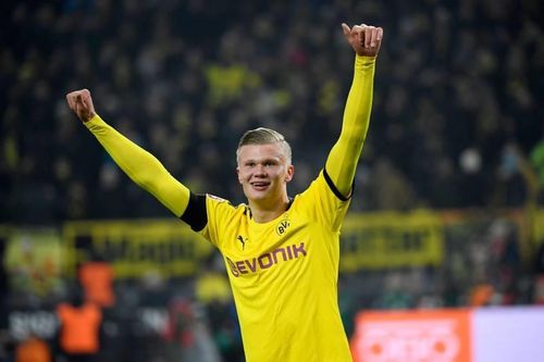 Đội hình kết hợp Dortmund vs Bayern: Haaland sát cánh Lewandowski, Reus vắng mặt