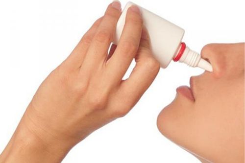 Vì sao thuốc trị nghẹt mũi chỉ nên dùng ngắn ngày?